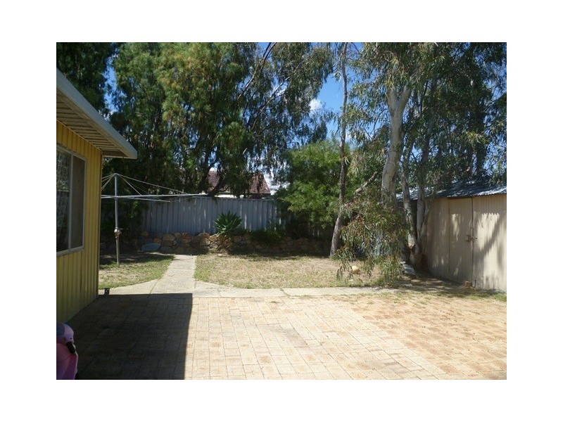 6 Mentone Road, Balga WA 6061