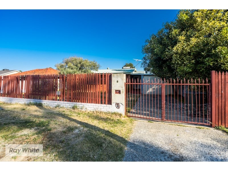 8 Shalford Way, Girrawheen WA 6064
