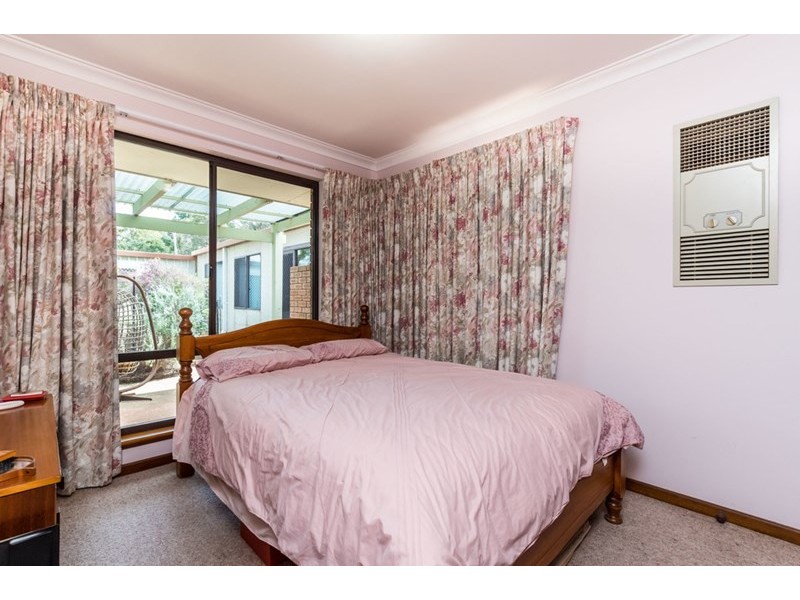 33 Windelya Road, Kardinya WA 6163