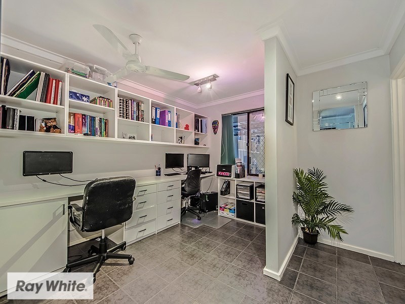 56 Whitworth Avenue, Girrawheen WA 6064