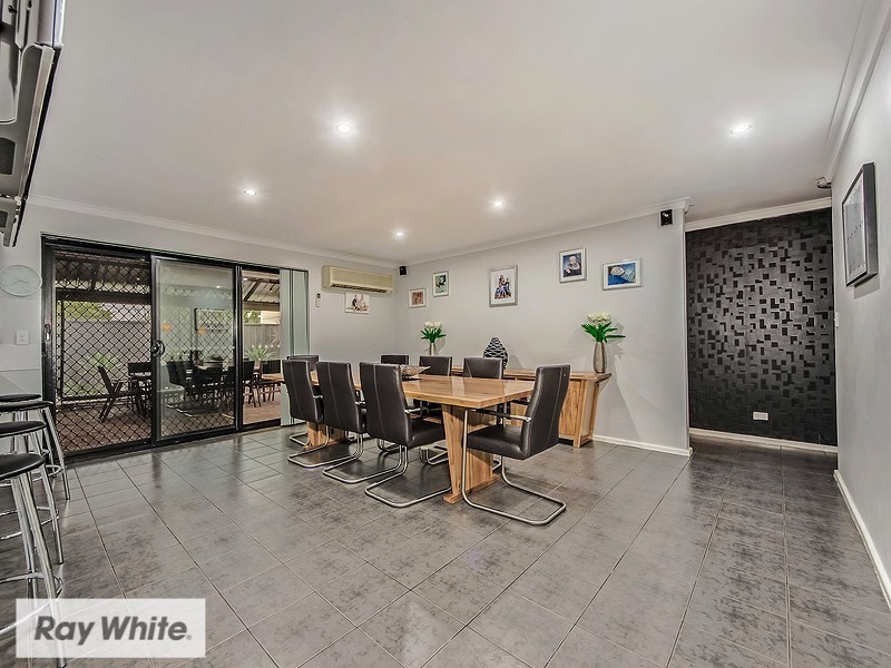 56 Whitworth Avenue, Girrawheen WA 6064
