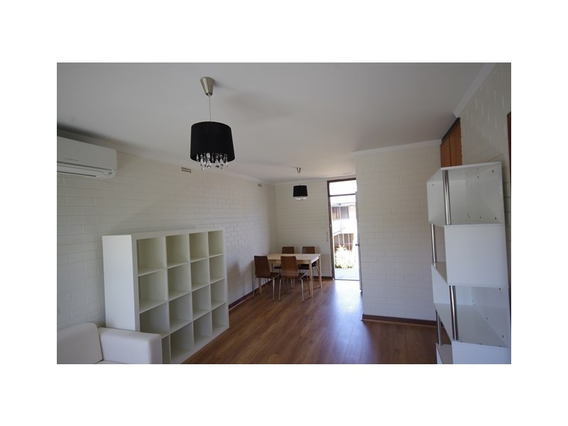 15/20 Blythe Avenue, Yokine WA 6060