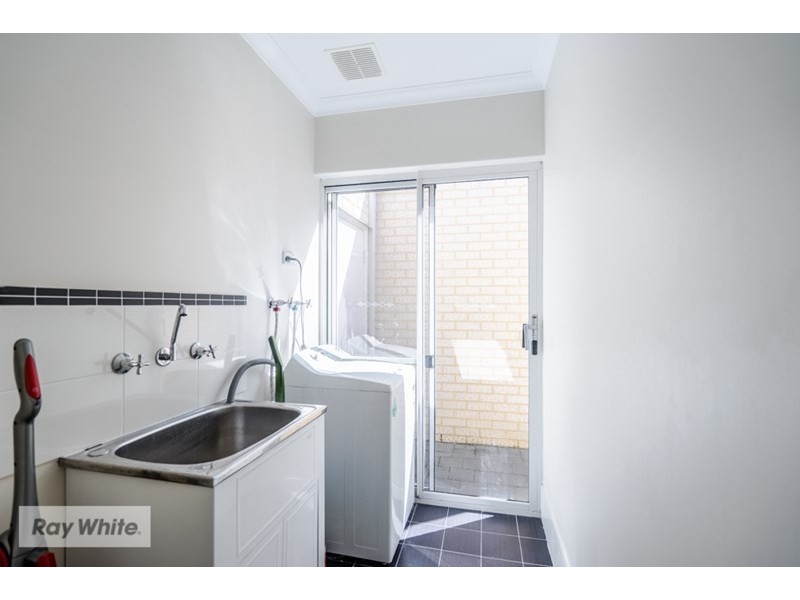 3B Peppering Way, Westminster WA 6061