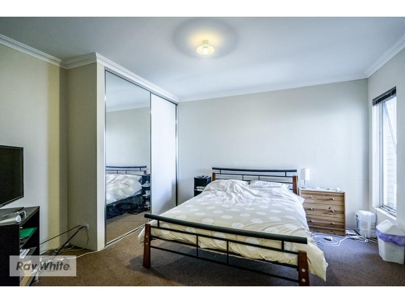 3B Peppering Way, Westminster WA 6061