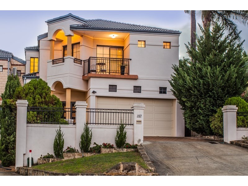 187 Reynolds Road, Mount Pleasant WA 6153