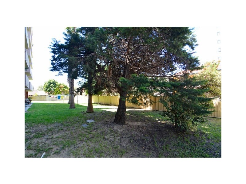 8/12 Tenth Avenue, Maylands WA 6051