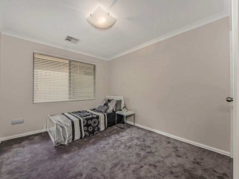 12 Hursthill Street, Madeley WA 6065