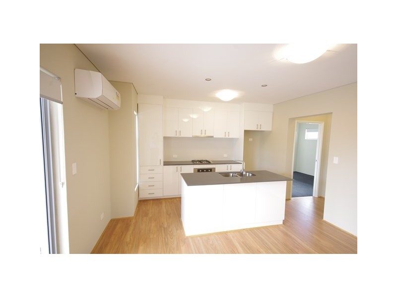 4/21 Stanley Street, Belmont WA 6104