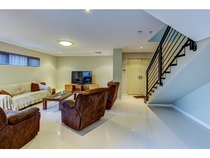 95C Arkana Road, Westminster WA 6061