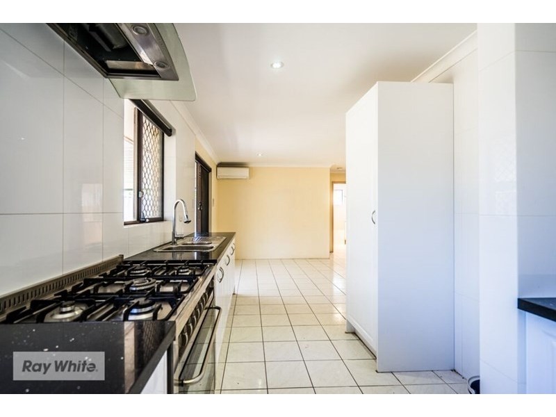 298 Illawarra Crescent, Ballajura WA 6066