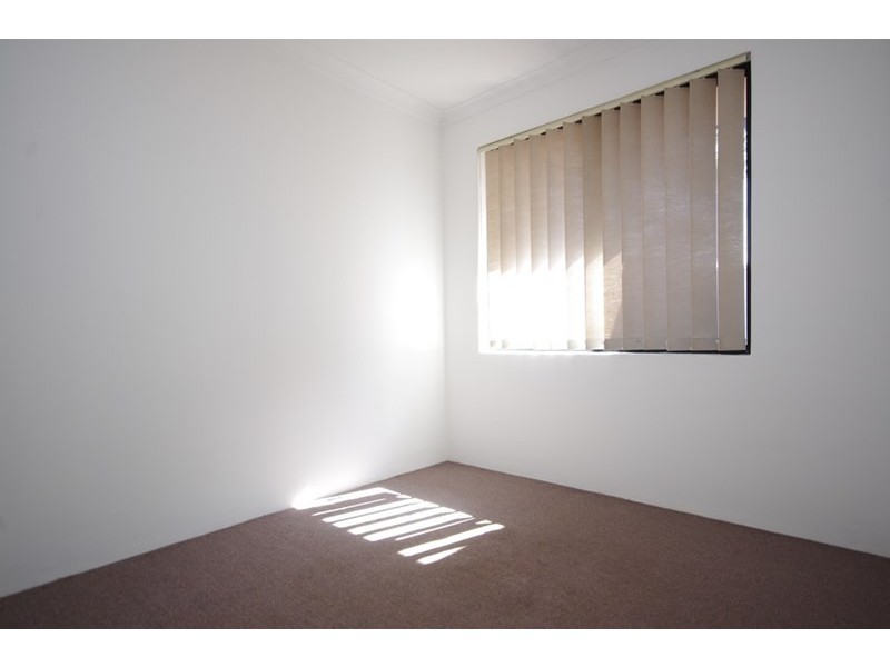 2 Fitzroy Place, Balga WA 6061