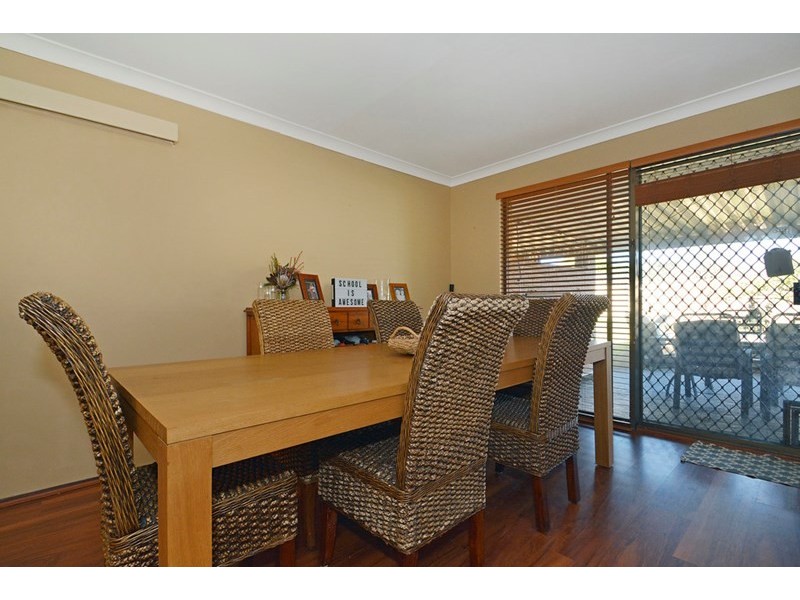 6 Wingham Street, Marangaroo WA 6064