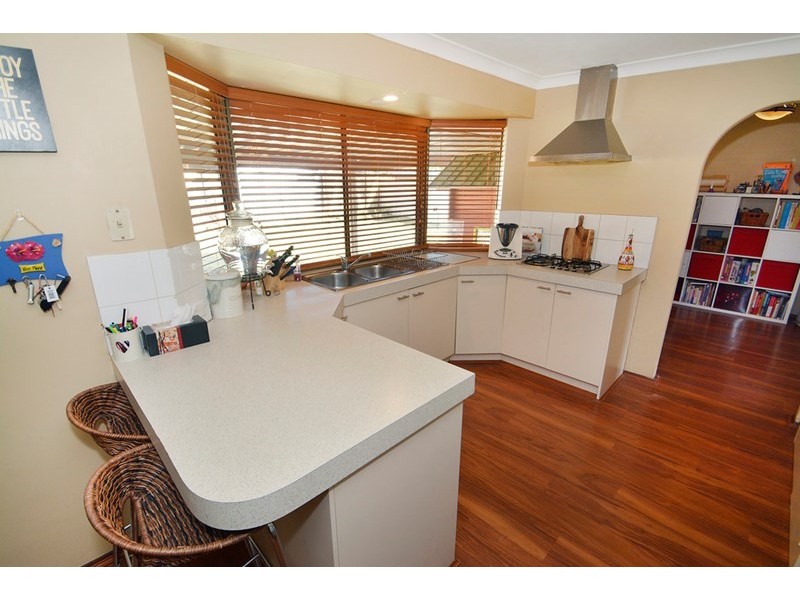 6 Wingham Street, Marangaroo WA 6064