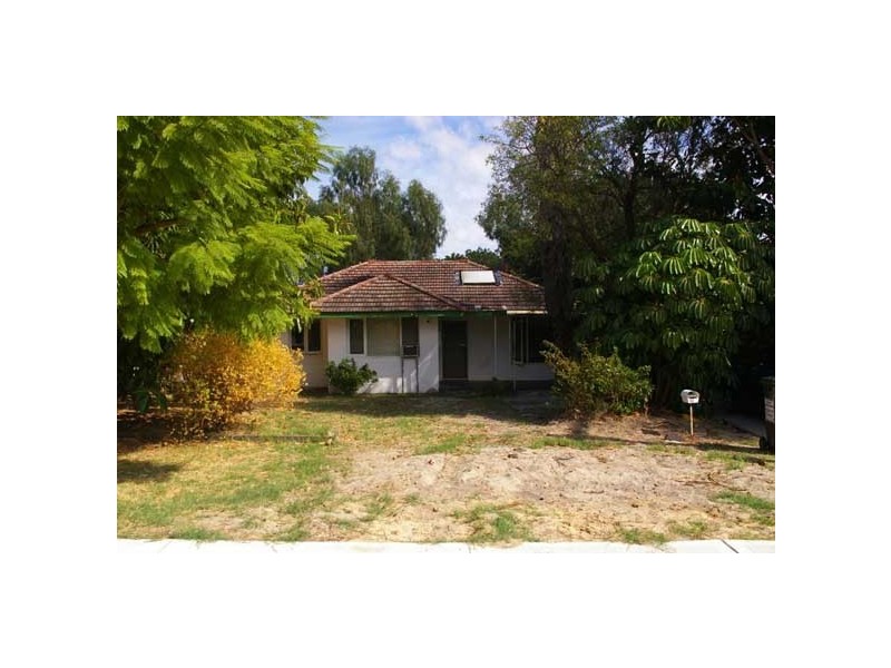 10 Tangmere Way, Balga WA 6061