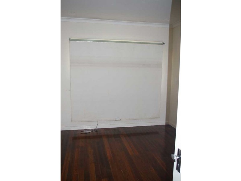 10 Tangmere Way, Balga WA 6061