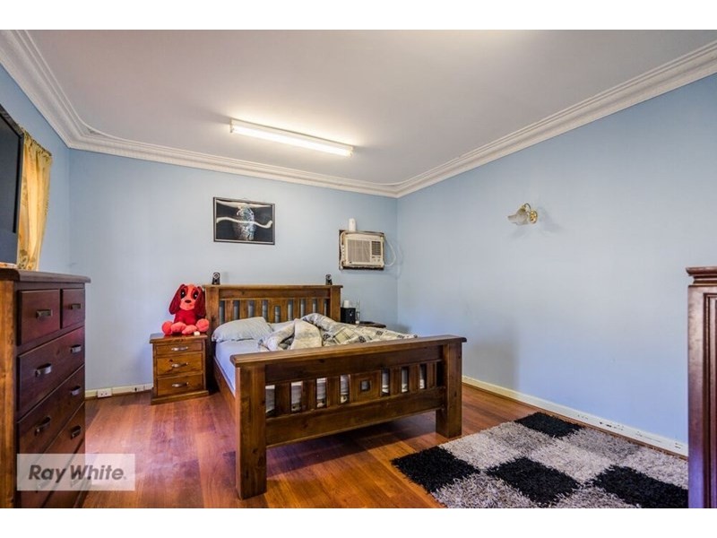 15 Noongah Street, Nollamara WA 6061