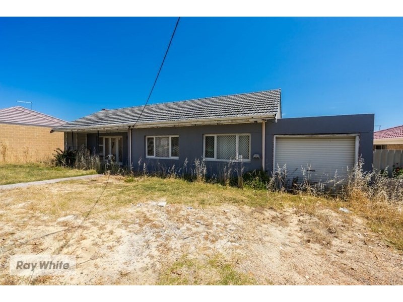 15 Noongah Street, Nollamara WA 6061