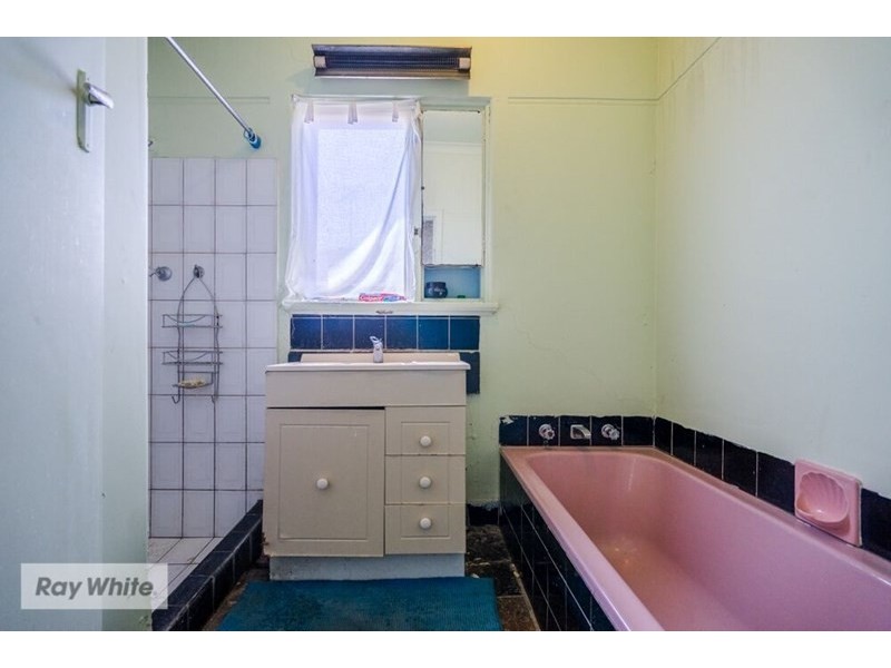 15 Noongah Street, Nollamara WA 6061