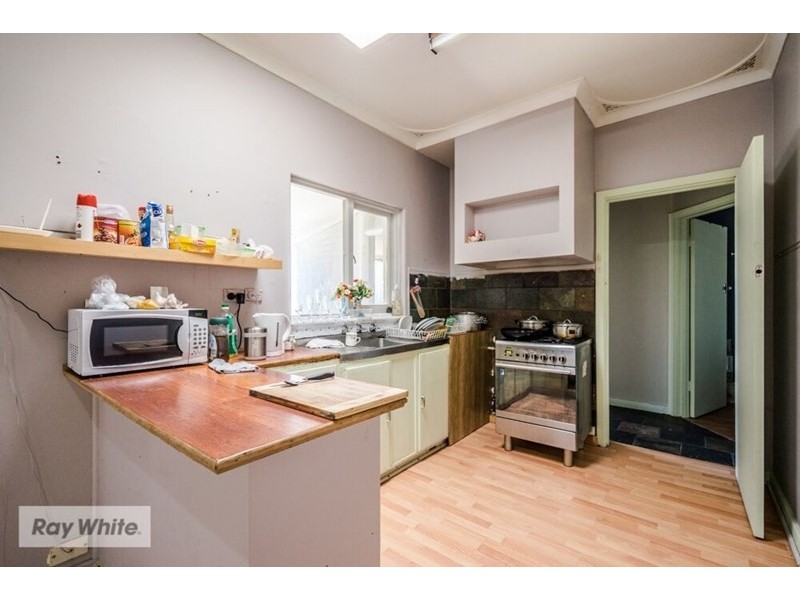 15 Noongah Street, Nollamara WA 6061