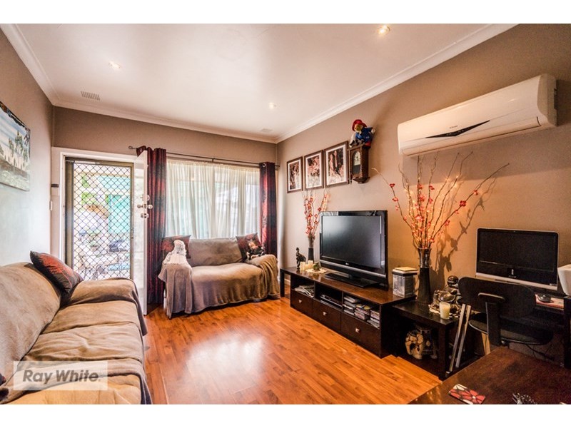 40 Dallington Crescent, Balga WA 6061