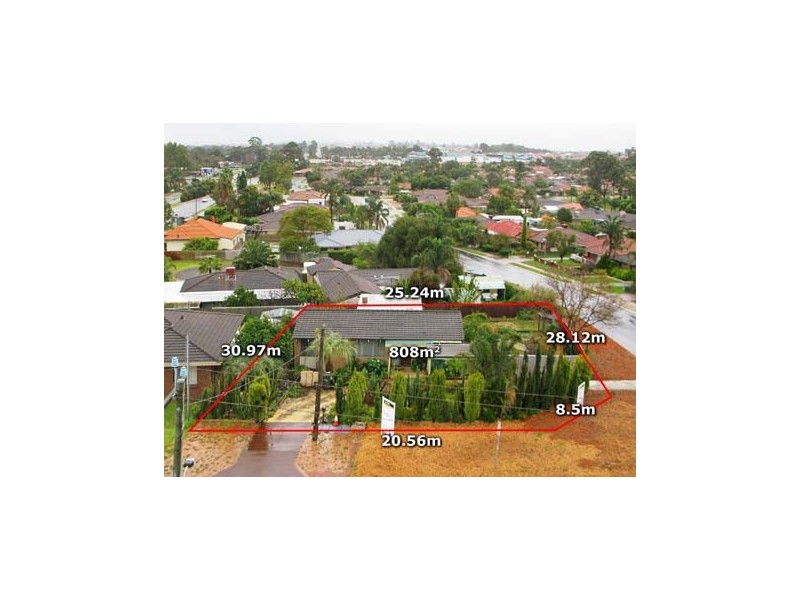 3 Parin Road, Marangaroo WA 6064