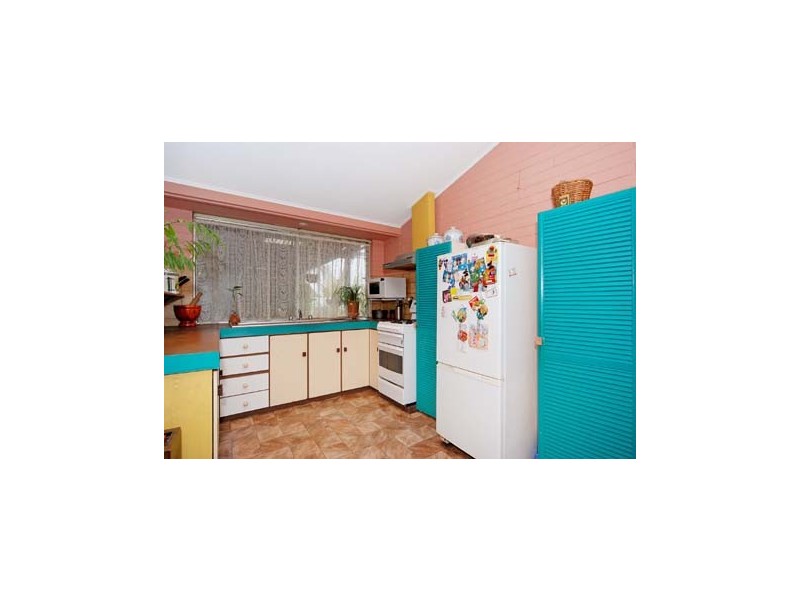 3 Parin Road, Marangaroo WA 6064