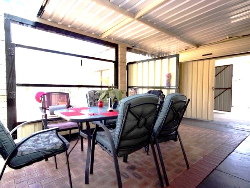 10 Bexley Way, Girrawheen WA 6064