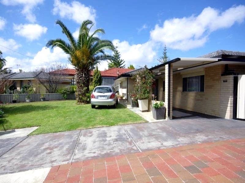 10 Bexley Way, Girrawheen WA 6064