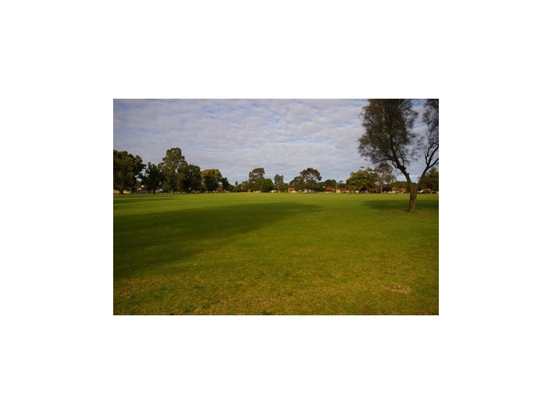 4 Rother Place, Nollamara WA 6061