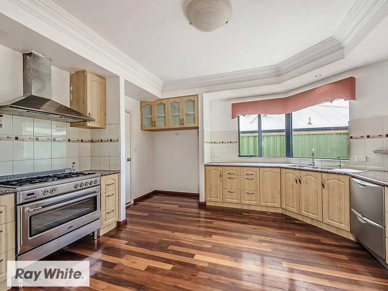 65 Denman Gardens, Landsdale WA 6065