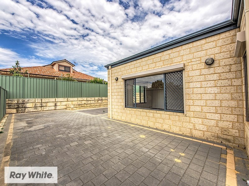 65 Denman Gardens, Landsdale WA 6065