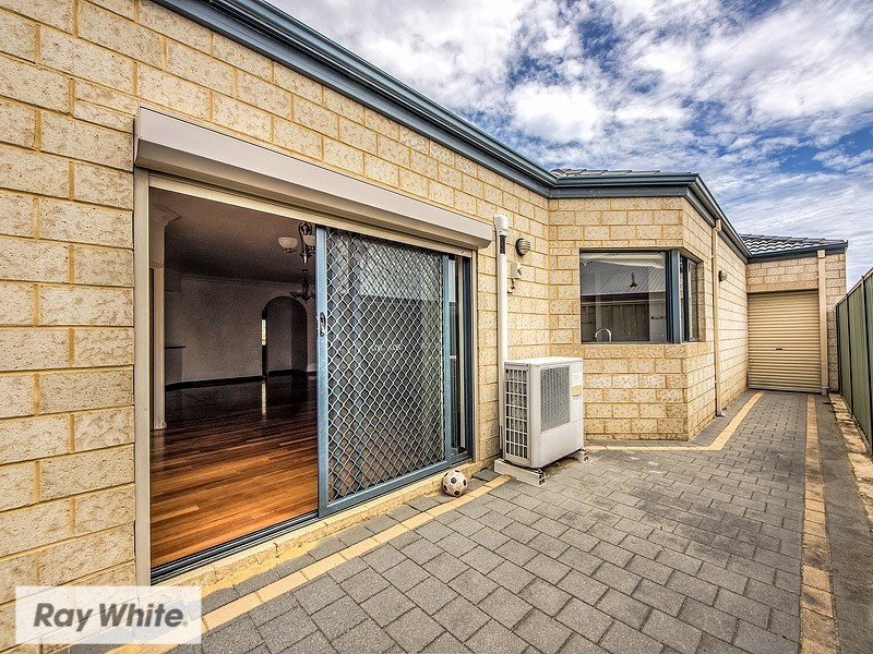 65 Denman Gardens, Landsdale WA 6065