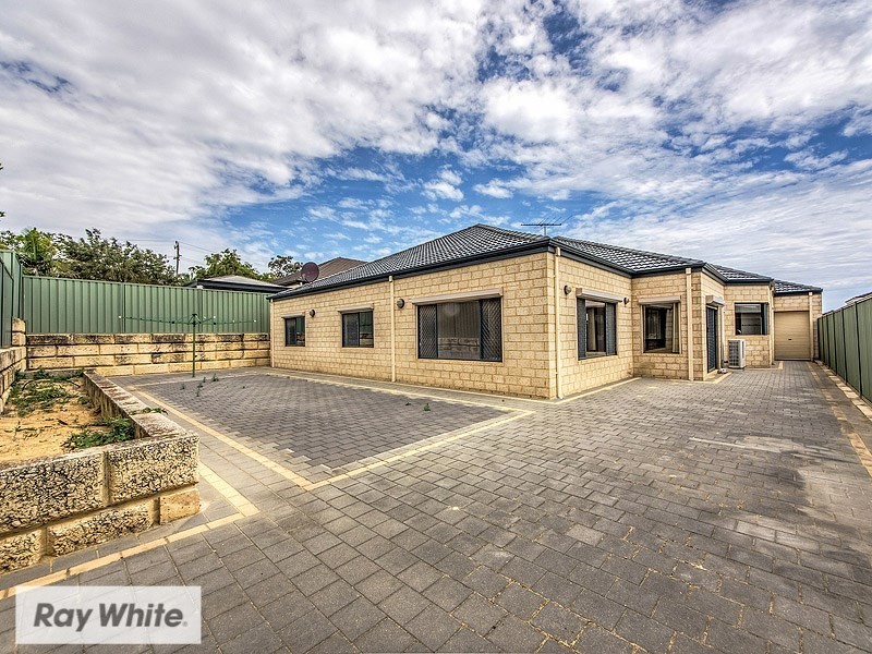 65 Denman Gardens, Landsdale WA 6065