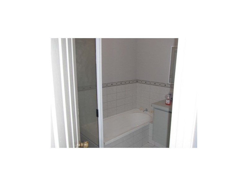 28 Ilumba Road, Nollamara WA 6061