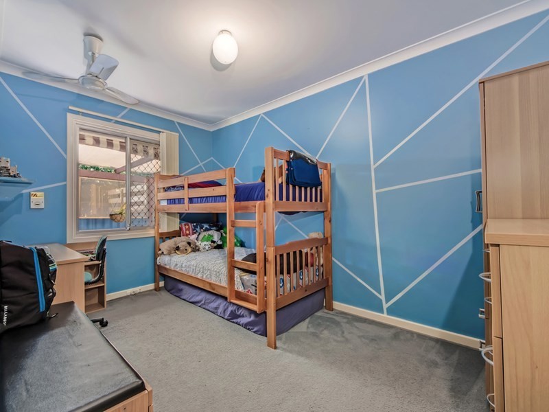 6 Stoke Court, Girrawheen WA 6064