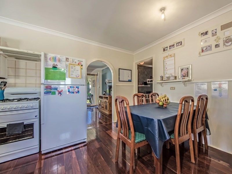 6 Stoke Court, Girrawheen WA 6064