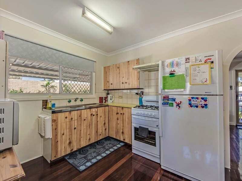 6 Stoke Court, Girrawheen WA 6064