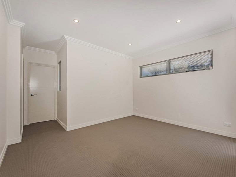 68 bandc Hepburn Way, Balga WA 6061