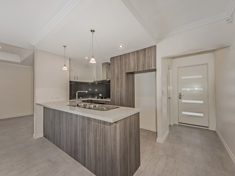 68 bandc Hepburn Way, Balga WA 6061