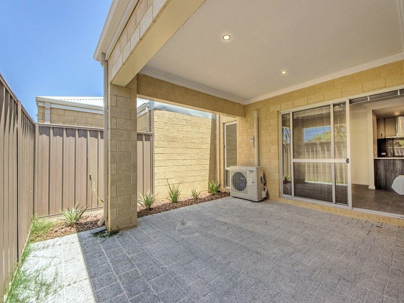 68 bandc Hepburn Way, Balga WA 6061