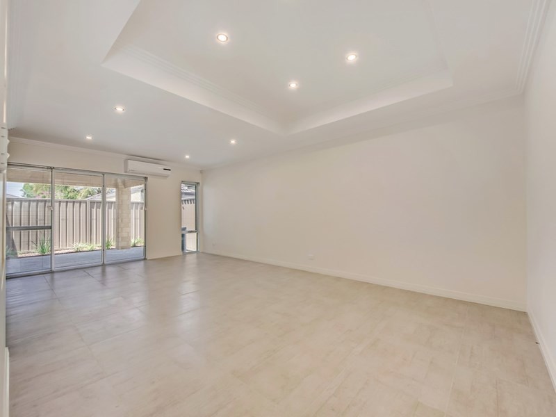 68 bandc Hepburn Way, Balga WA 6061