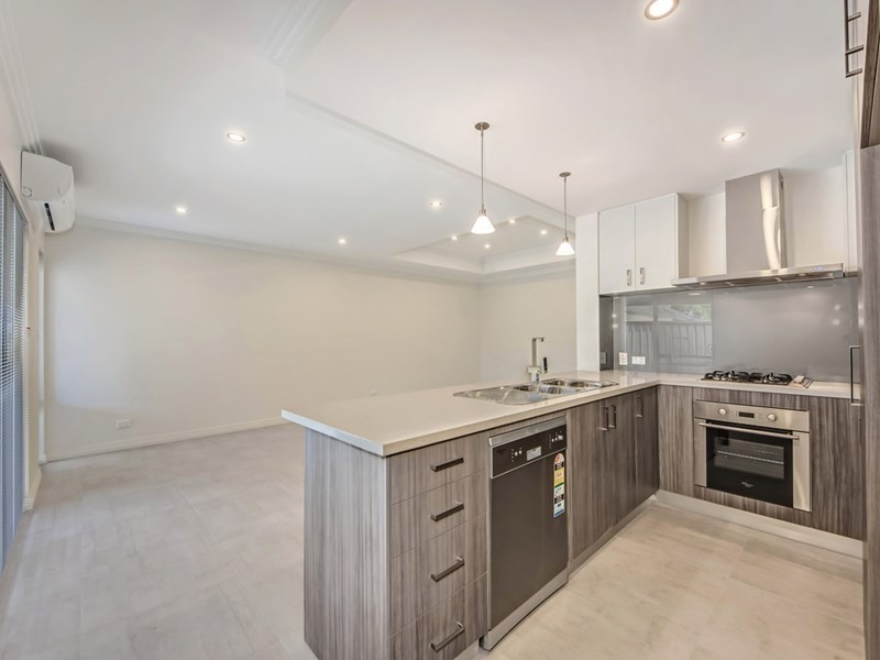 68 bandc Hepburn Way, Balga WA 6061