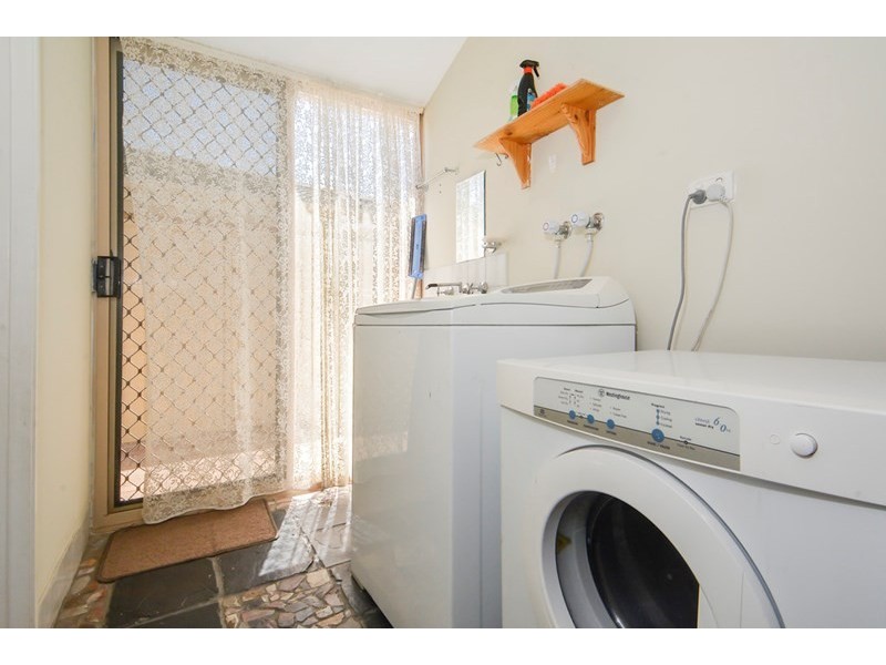 21 River Fig Place, Alexander Heights WA 6064