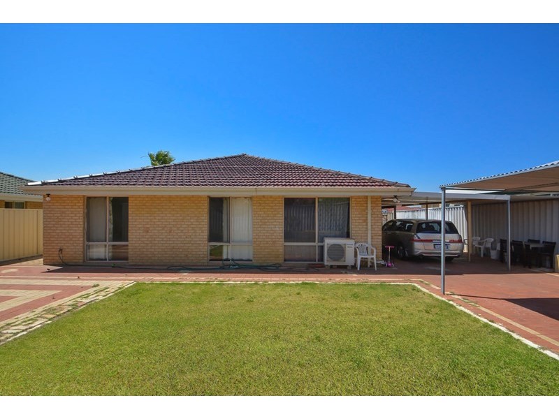 21 River Fig Place, Alexander Heights WA 6064