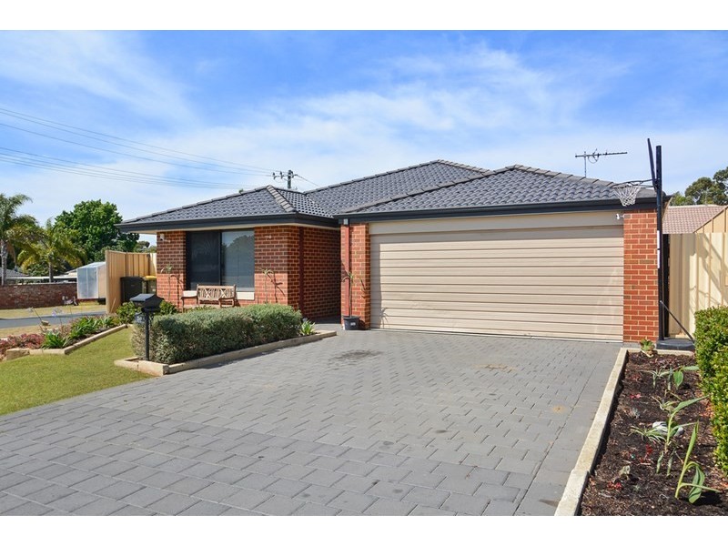 30 Yapton Turn, Girrawheen WA 6064