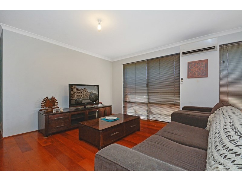 30 Yapton Turn, Girrawheen WA 6064