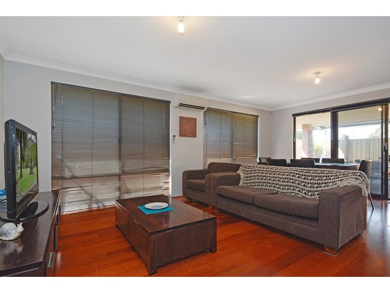 30 Yapton Turn, Girrawheen WA 6064