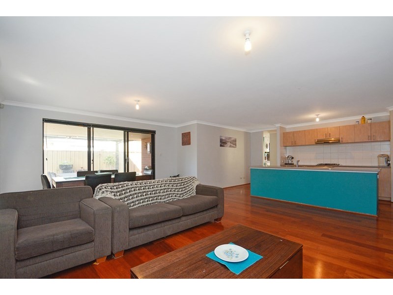 30 Yapton Turn, Girrawheen WA 6064