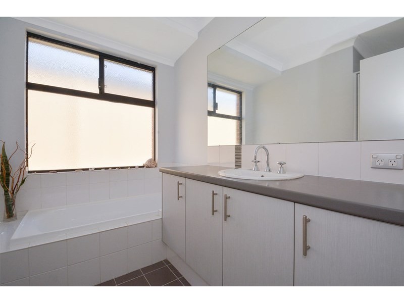 30 Yapton Turn, Girrawheen WA 6064