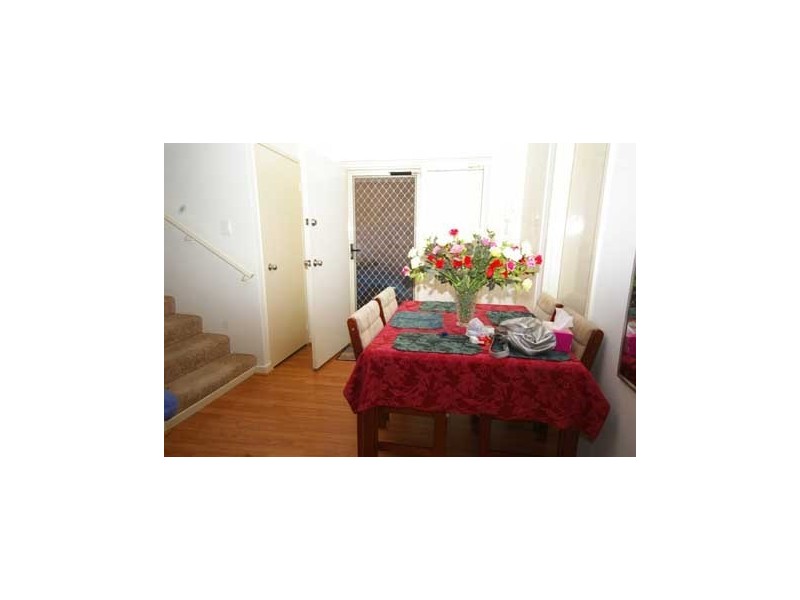 8/65 Hainsworth Avenue, Girrawheen WA 6064